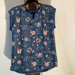 PAPERMOON short sleeve blouse size Small